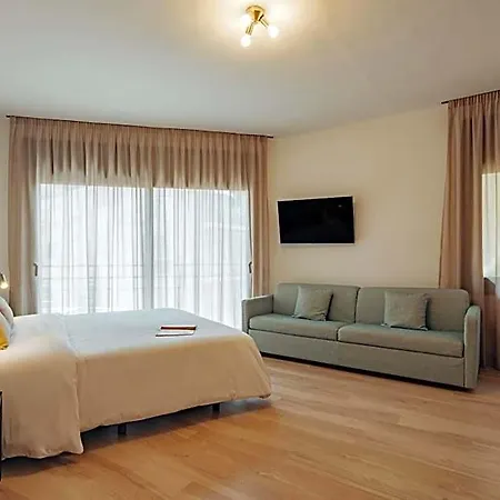 Robson - Smart Szálloda Lloret de Mar